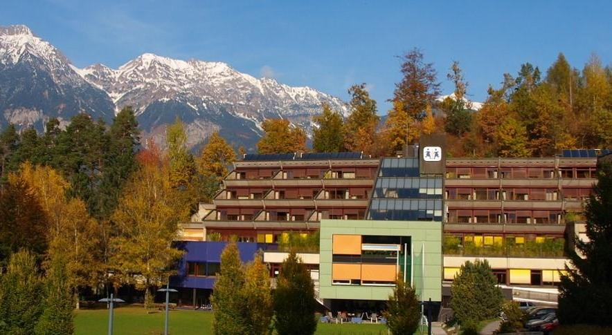 Options for optimizing the internal and external communication of the Hermann Gmeiner Academy (HGA)
